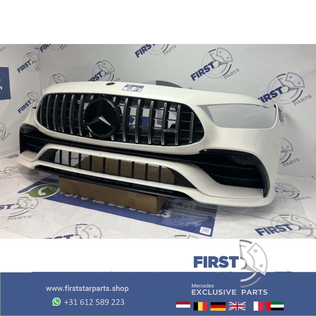 X290 W290 GT 43 53 4 DOORS COUPÉ AMG VOORBUMPER WIT COMPLEET, Gebruikt, -, Voor, Ophalen of Verzenden