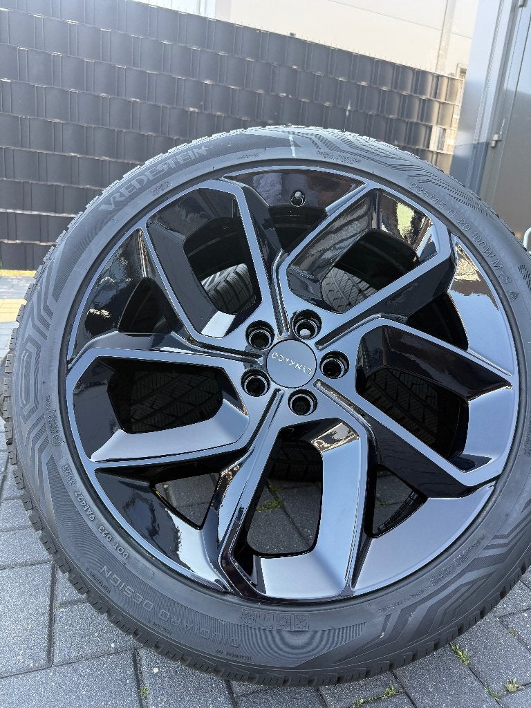 Lynck & Co1 velgen en banden NIEUW, Auto-onderdelen, Banden en Velgen, Ophalen, Banden en Velgen, Nieuw, 235 mm