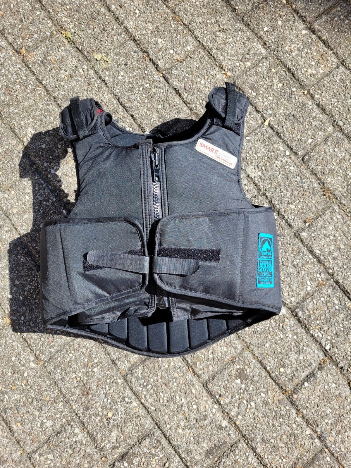 Zwarte Bodyprotector paardrijden mt kind L (CL), Dieren en Toebehoren, Ophalen, Gebruikt