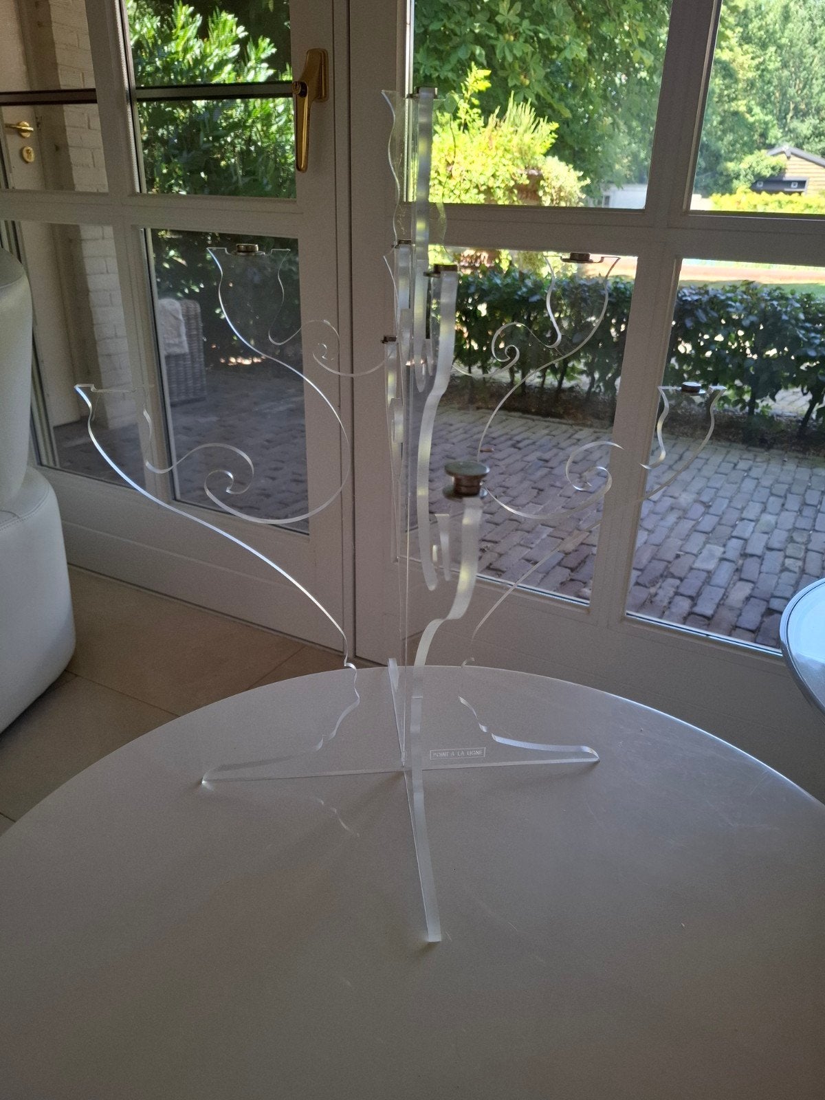 plexiglas soort kandelaar met magneten. point a la ligne, Overige materialen, 51 cm, Geschikt voor buiten, Transparant