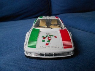 Ferrari testarossa (1984) 1:24 Bburago voetbal, Ophalen, Gebruikt, Auto, Bburago
