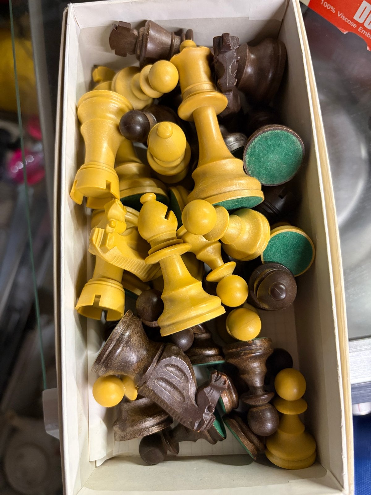 Vintage Staunton schaakstukken in doos, Een of twee spelers, Ophalen, Gebruikt