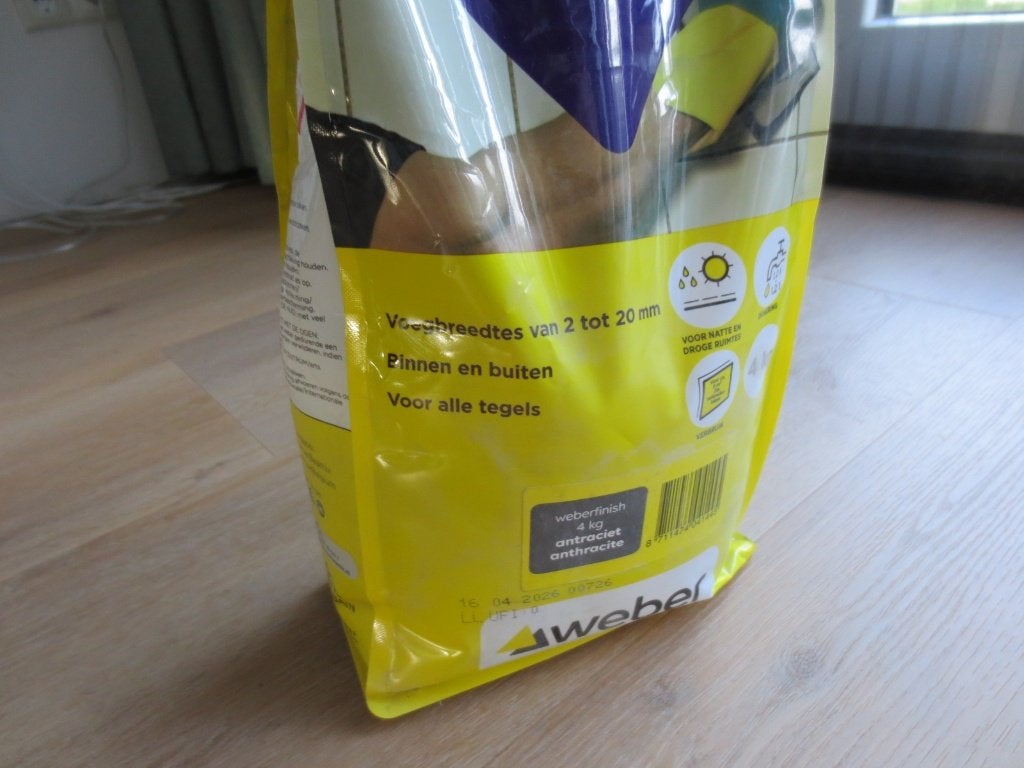 Voegsel Antraciet 4kg Weber, Ophalen, 60 cm of meer, Zo goed als nieuw, 10 m² of meer