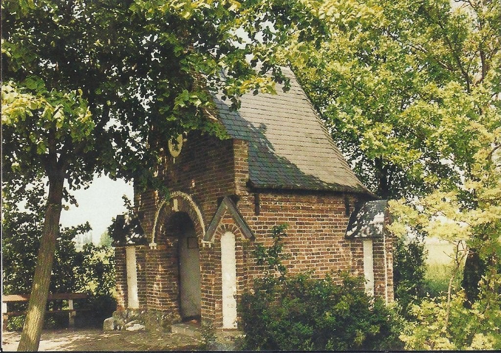 Westerhoven Valentinus kapel Ongelopen Ansichtkaart ( B112, Verzamelen, Ophalen of Verzenden, 1980 tot heden, Ongelopen