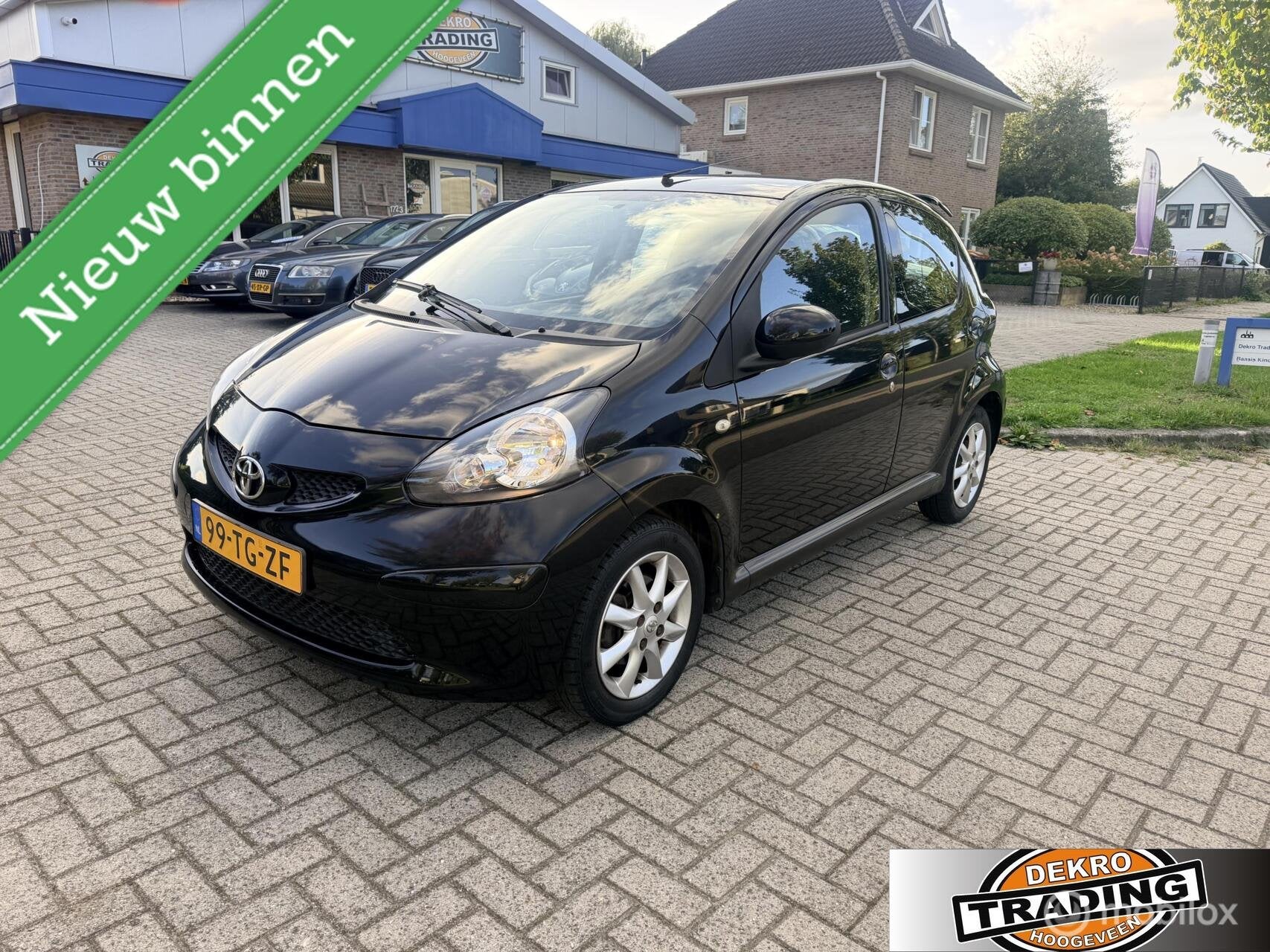 Toyota Aygo 1.0-12V Sport lichtmetaal spoiler, Voorwielaandrijving, Gebruikt, 4 stoelen, Origineel Nederlands