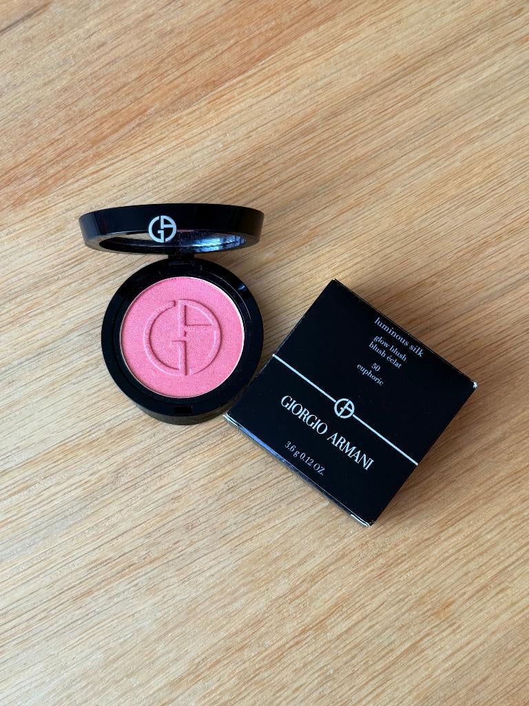 Armani Luminous Silk Glow Blush 50 Euphoric, Ophalen of Verzenden, Zo goed als nieuw, Overige kleuren, Wangen