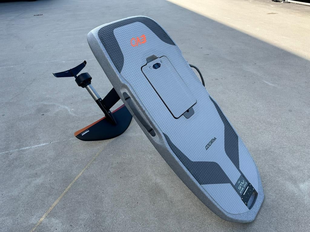 Efoil WAYDOO EVO 130L MAX PLUS met DJI sensoren, Ophalen, Zo goed als nieuw, Wingsurfset