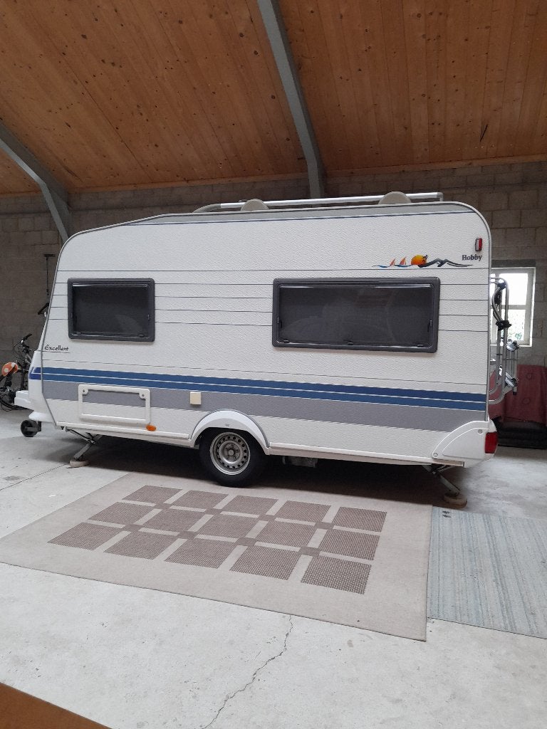 caravan Hobby 400 SB/voortent bjr 2000       €5000, Ophalen, Zo goed als nieuw, Overige onderwerpen