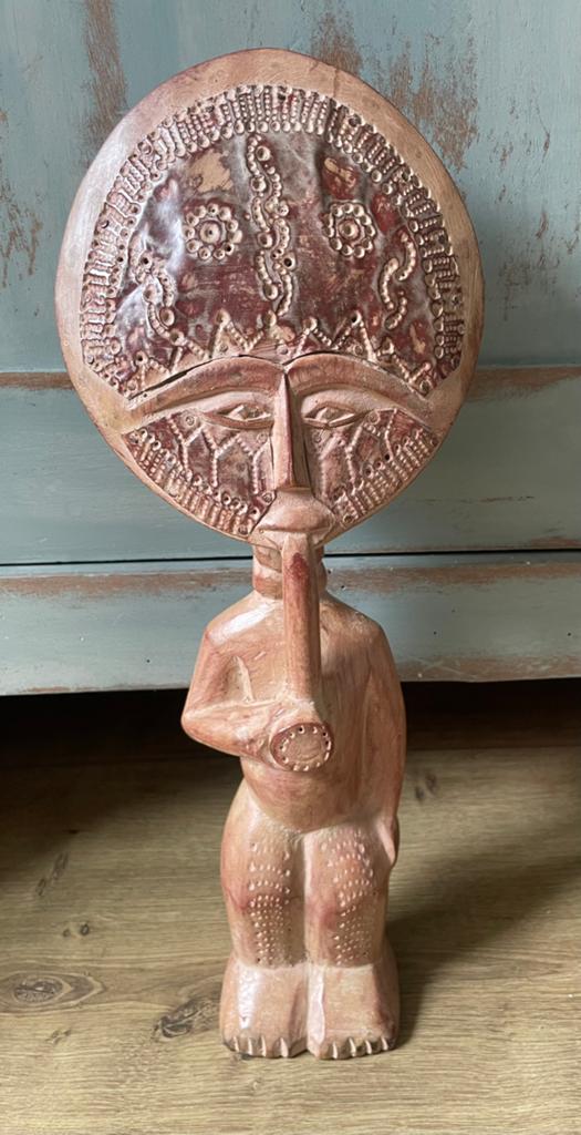 Vruchtbaarheidsbeeld man met pijp Ghana Afrika, Antiek en Kunst, Ophalen of Verzenden