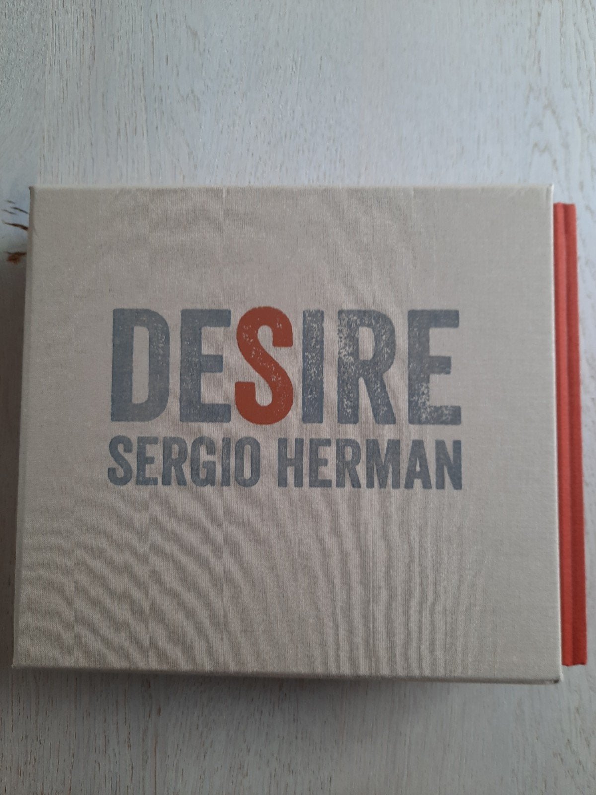 DESIRE - Sergio Herman - nr 0121/1600

Tweeluik in een luxe, Ophalen of Verzenden, Zo goed als nieuw