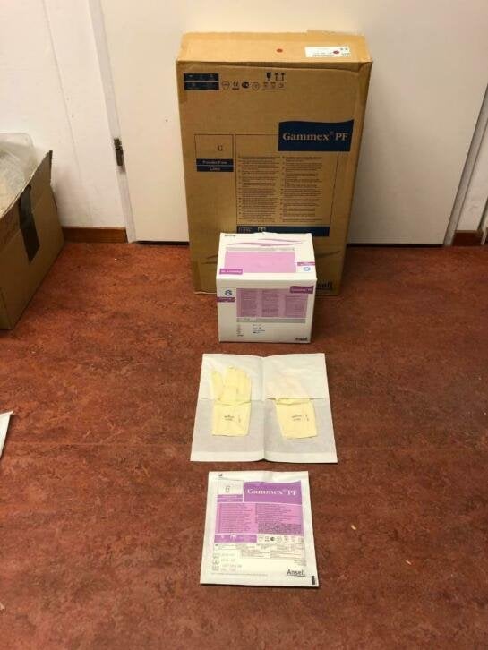 Latex operatiehandschoenen  per doos, Niet ingevuld, Niet ingevuld, Ophalen of Verzenden, Zo goed als nieuw
