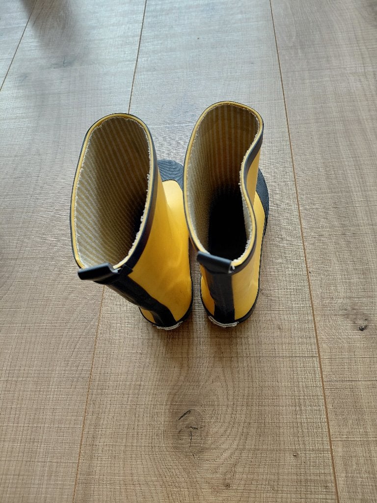 kinderlaarsjes, Ophalen, Jongen of Meisje, Onbekend, Laarzen
