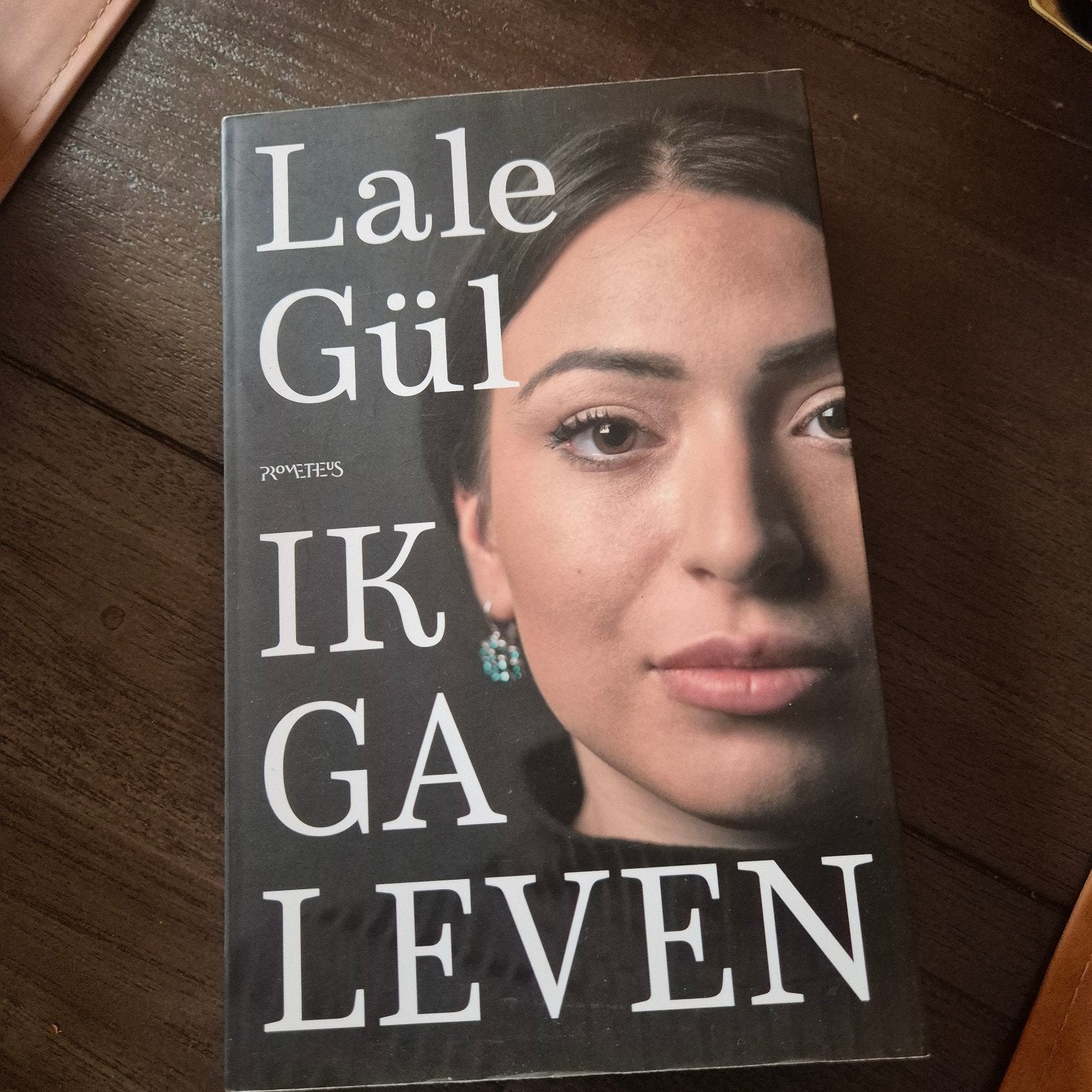 Ik Ga Leven - Lale Gül (Paperback), Boeken, Ophalen of Verzenden, Zo goed als nieuw, Lale Gül, Nederland