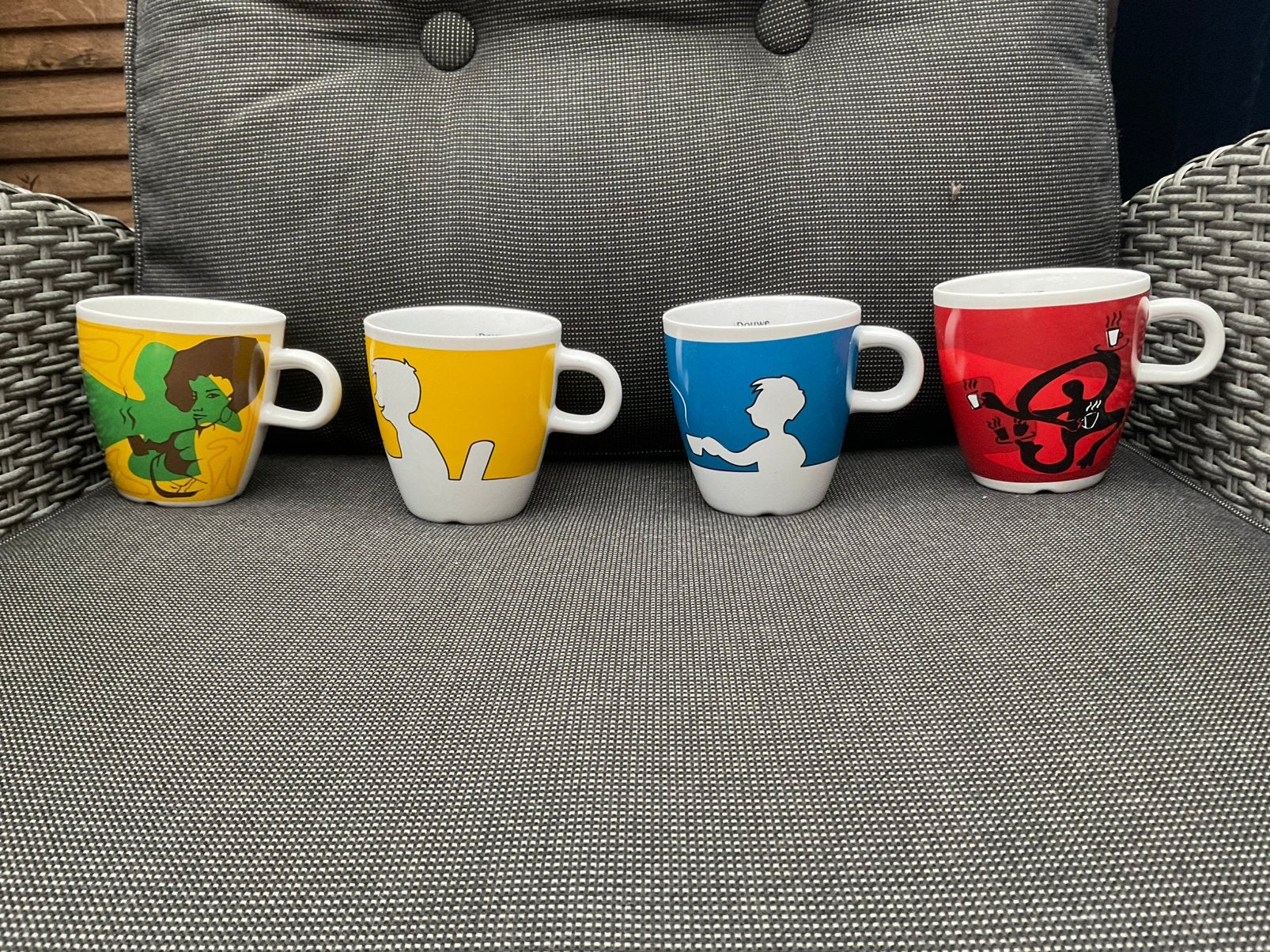 4 nieuwe zgan DOUWE EGBERTS Design People bekers, Ophalen, Nieuw, Overige stijlen, Kop(pen) en/of Schotel(s)