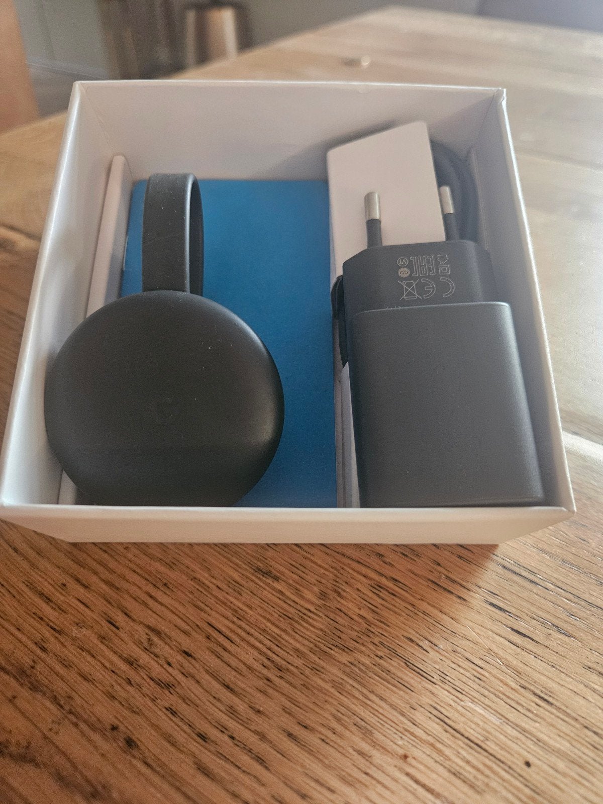 Google Chromecast 3e generatie - Getest en gereset, Ophalen of Verzenden, Zo goed als nieuw