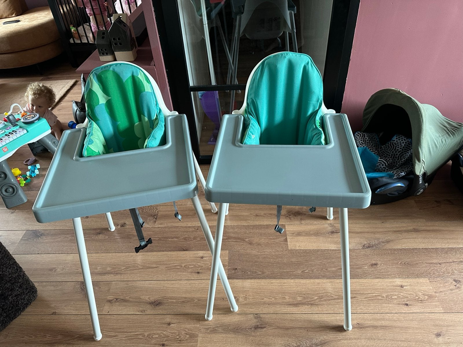 2x IKEA Antilop kinderstoel met kussen, Ophalen of Verzenden, Gebruikt, Overige typen, Afneembaar eetblad