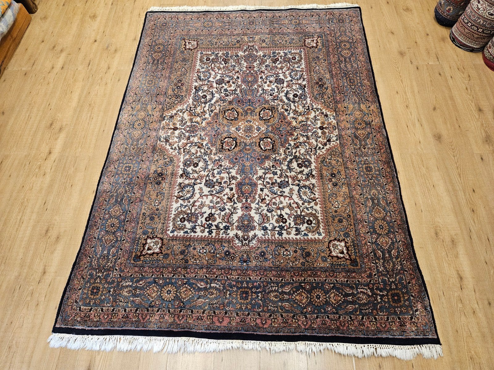 Vintage handgeknoopt oosters tapijt kirman 230x160, Info@SlatsAntiek.nl, Tweedehands, 150 tot 200 cm, 200 cm of meer