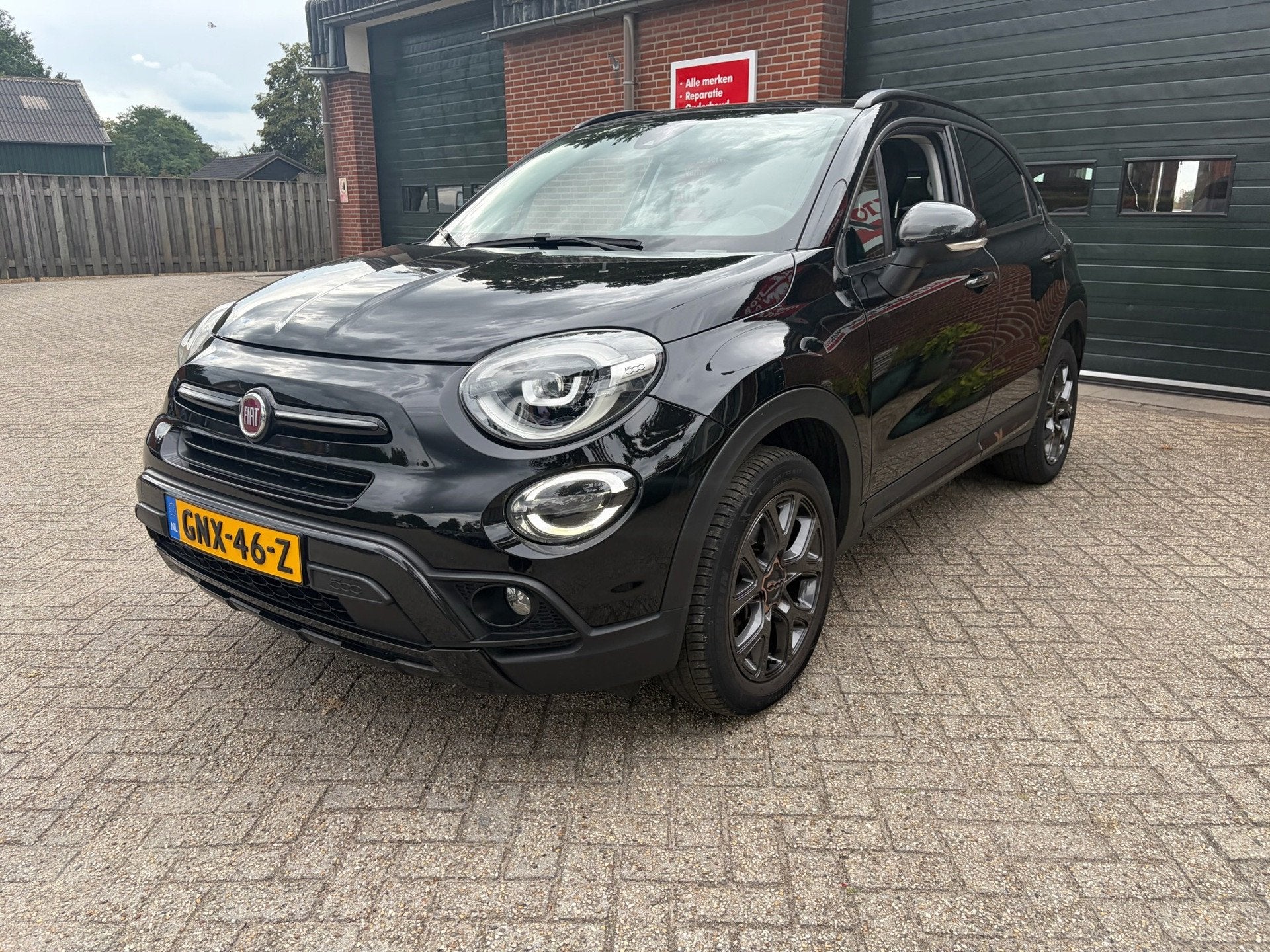 Fiat 500 X 1.6i E-Torq S-DESIGN CITY CROSS, Voorwielaandrijving, Gebruikt, 4 cilinders, Automatische klimaatregeling