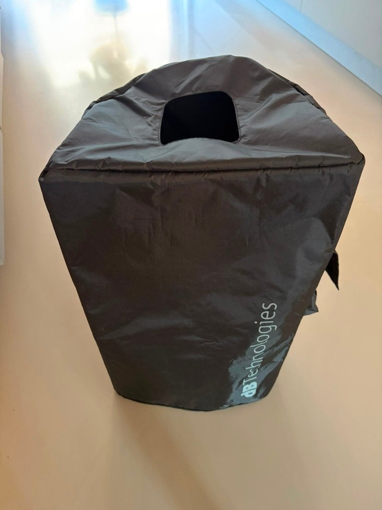 Beschermhoes DB technologies (61 cm x 38 cm x 34 cm), Overige typen, Zo goed als nieuw, Minder dan 60 watt, Ophalen