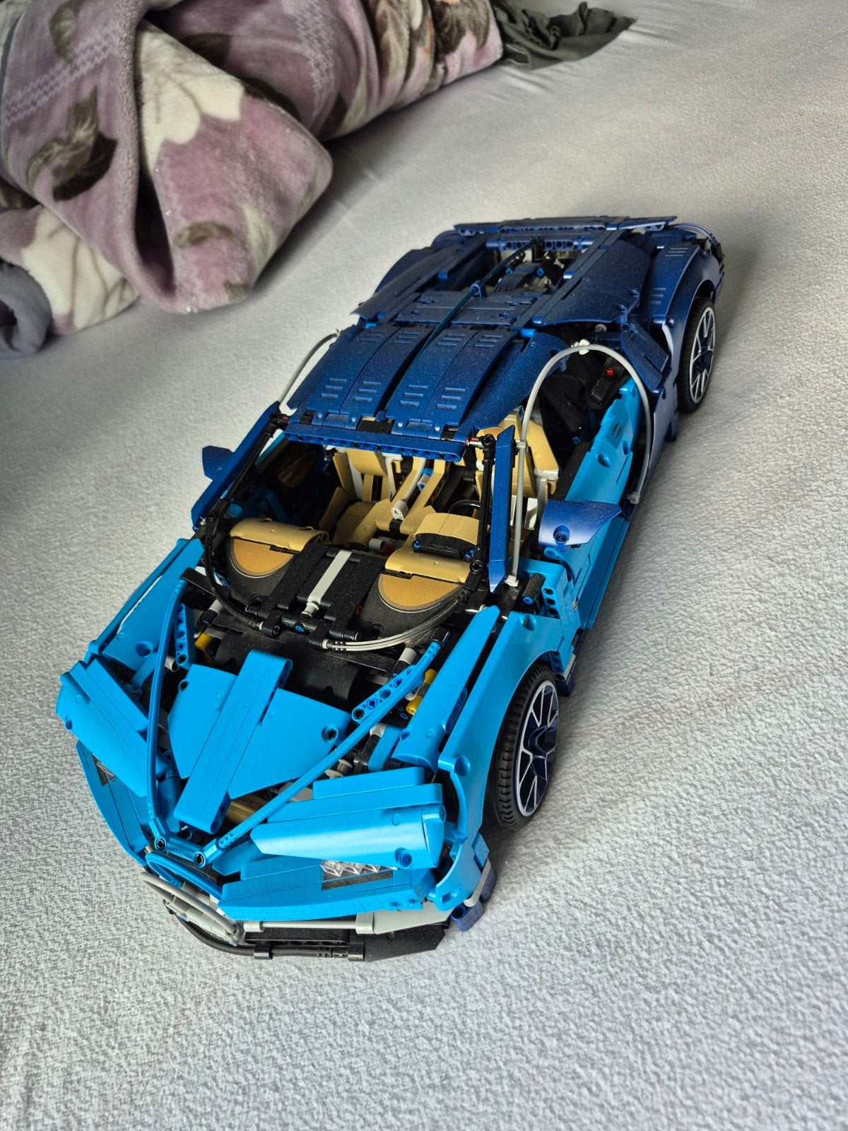 LEGO Technic Bugatti Chiron, Ophalen, Zo goed als nieuw