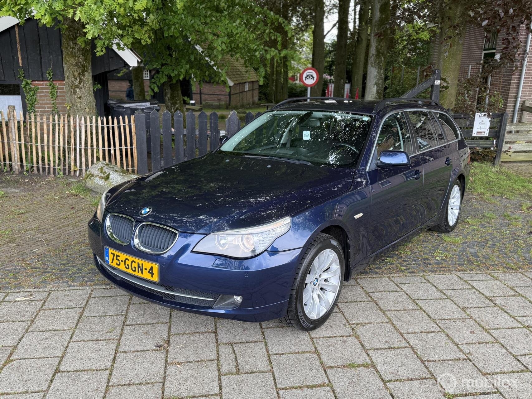 BMW 5-serie Touring 520i Corporate Lease Business Line NAP!, Auto's, BMW, Keurmerk '100% Onderhouden', Achterwielaandrijving, 4 cilinders