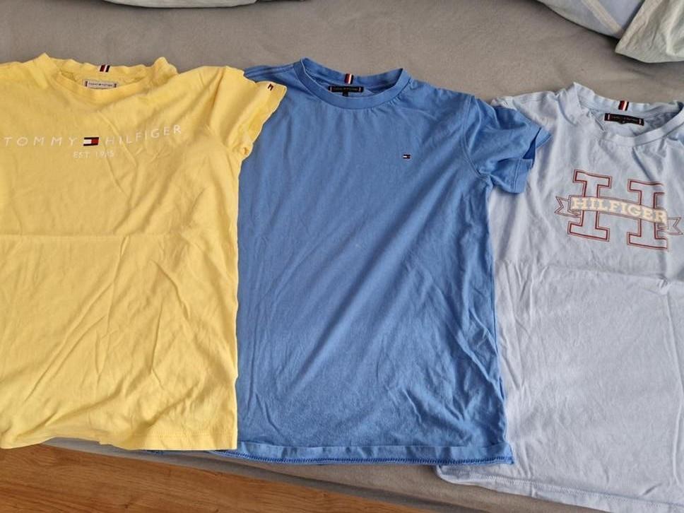 Tommy Hilfiger shirts & sweaters maat 164, Ophalen of Verzenden, Zo goed als nieuw, Jongen, Shirt of Longsleeve