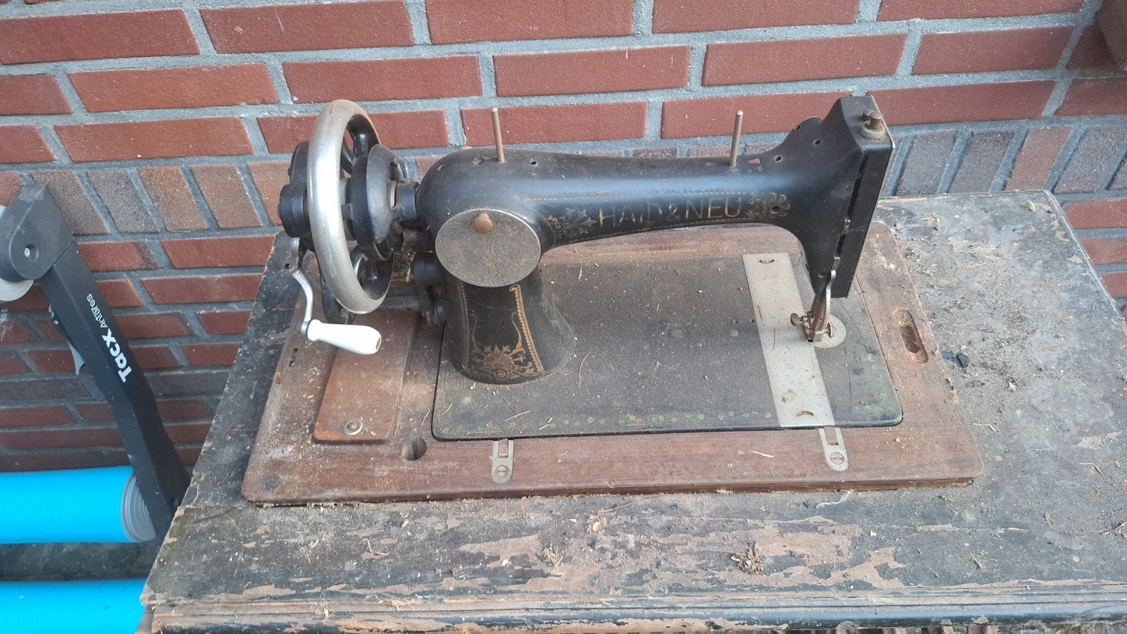 Ouderwetse Haid & Neu naaimachine met houten kap, Antiek en Kunst, Ophalen of Verzenden