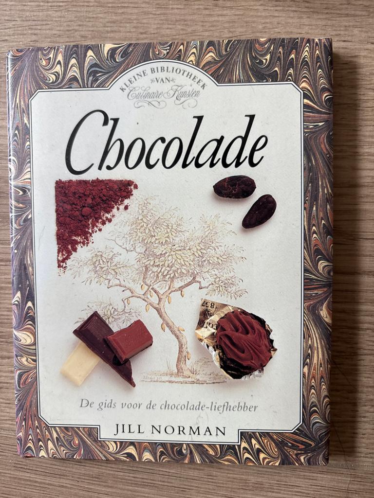 Chocolade: De gids voor de chocolade-liefhebber, Boeken, Ophalen of Verzenden, Zo goed als nieuw, Overige gebieden, Taart, Gebak en Desserts