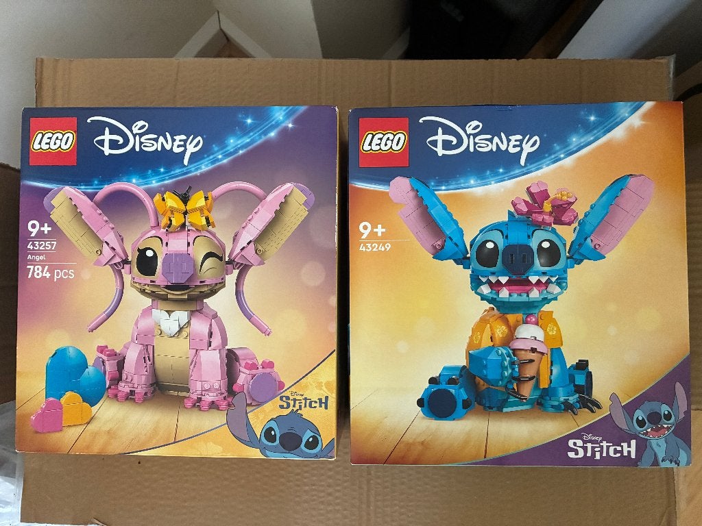 LEGO 43257 + 43249 Angel en Stitch Disney - NIEUW/SEALED, Lego, Nieuw, Ophalen of Verzenden, Disney