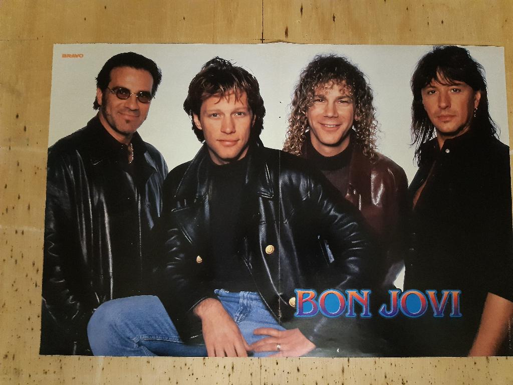 Poster Jon Bon Jovi A3 28x42cm Kelly Family Bravo, Rechthoekig Liggend, Ophalen of Verzenden, Zo goed als nieuw, A1 t/m A3