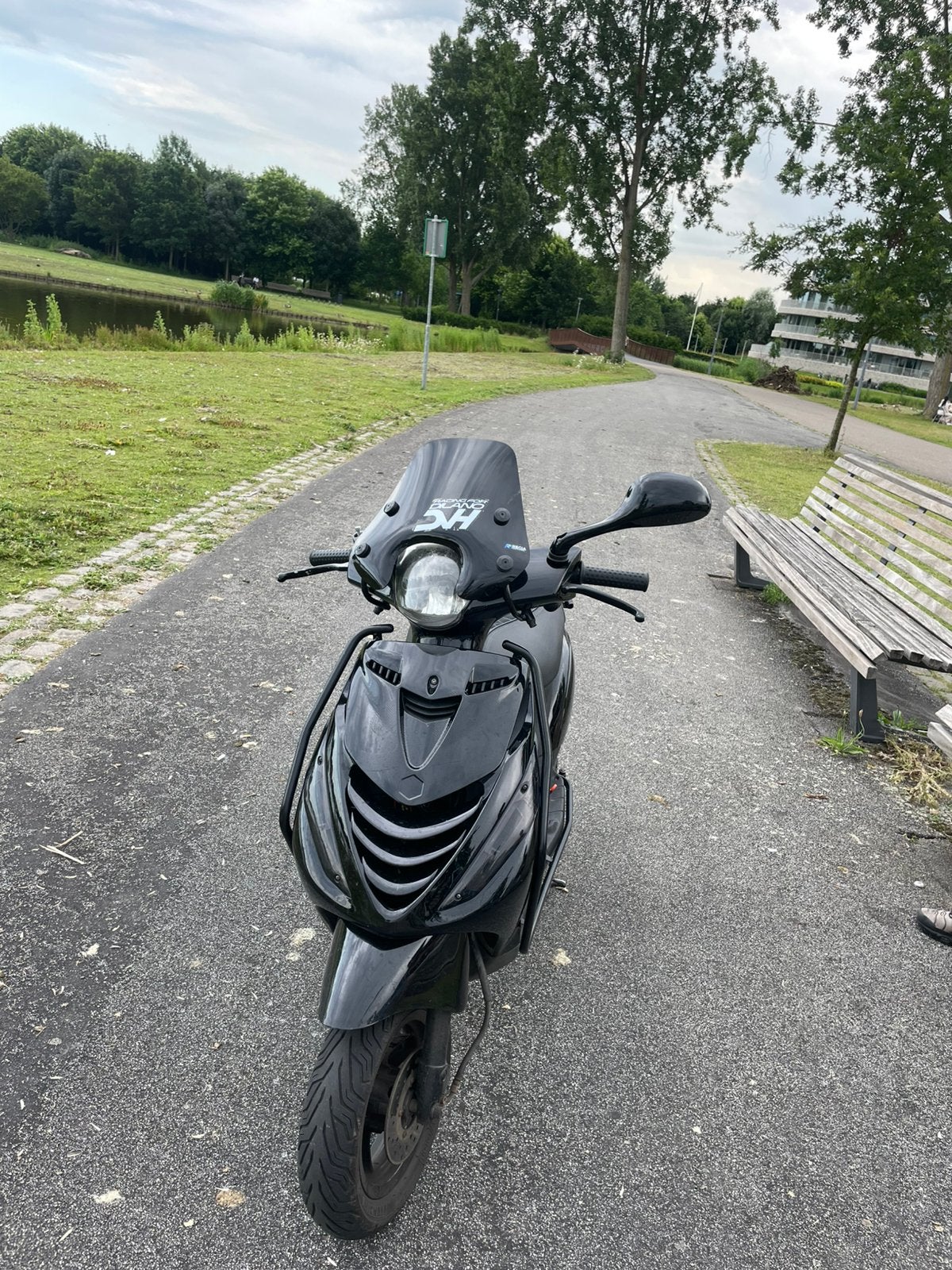 Zip 2008, Ophalen of Verzenden, Zo goed als nieuw, Benzine, Zip