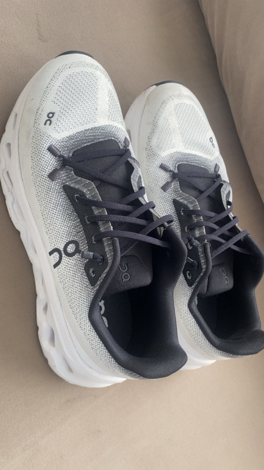 On Cloudmonster hardloopschoenen - Zo goed als nieuw, Overige merken, Hardloopschoenen, Ophalen of Verzenden, Zo goed als nieuw