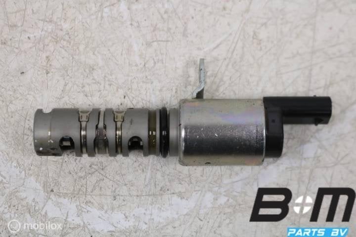 Regelklep nokkenas VW Up! 1.0 TSI CHZ 04E906455D, Gebruikt
