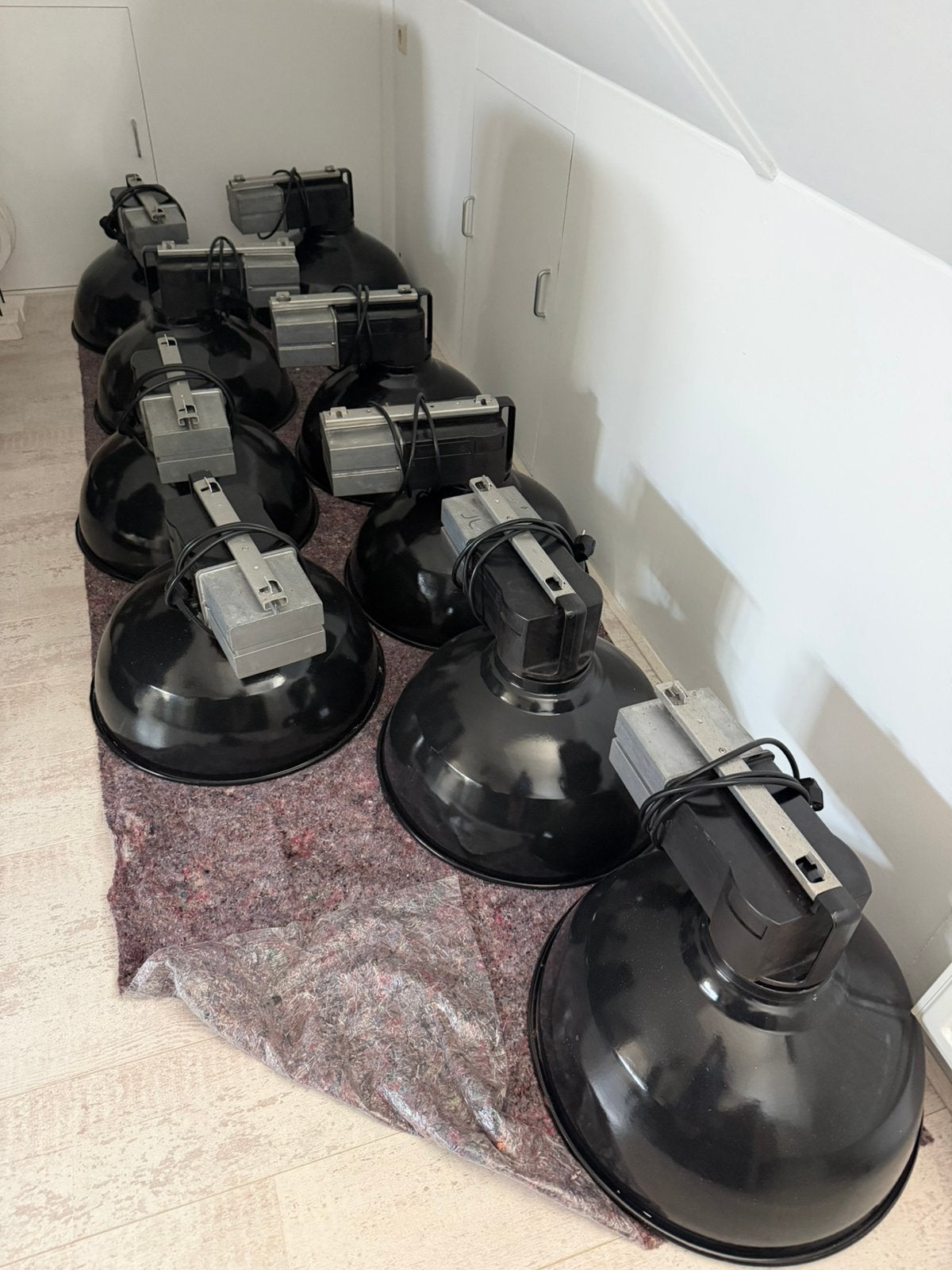Geëmailleerde kap Industrielanp 9 stuks philips, Ophalen, Gebruikt