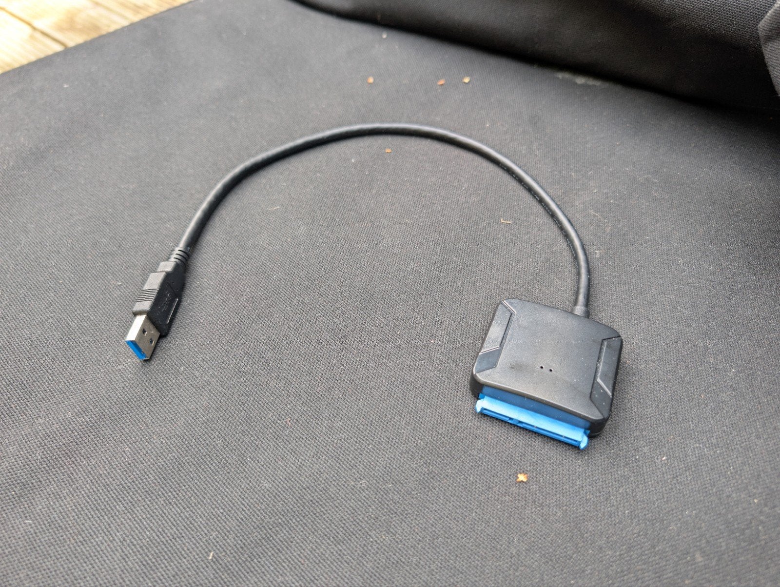 Sata naar USB-A kabel, Computers en Software, Pc- en Netwerkkabels, Ophalen of Verzenden, Zo goed als nieuw