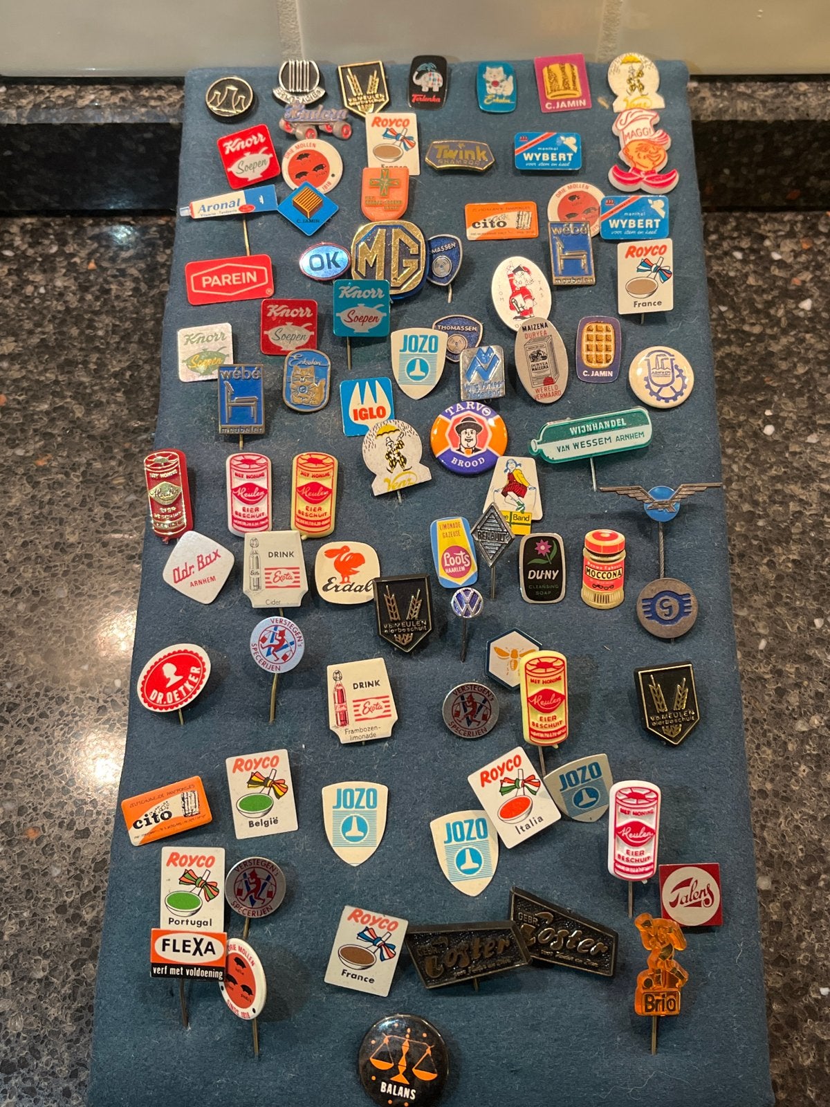 Grote collectie vintage reclame speldjes / pins, Ophalen of Verzenden, Gebruikt