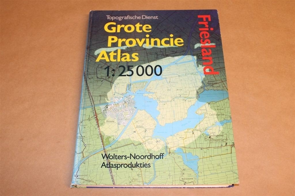 Grote Provincie Atlas Friesland [1995] — 1:25.000, Gelezen, Ophalen of Verzenden, Landkaart, 1800 tot 2000