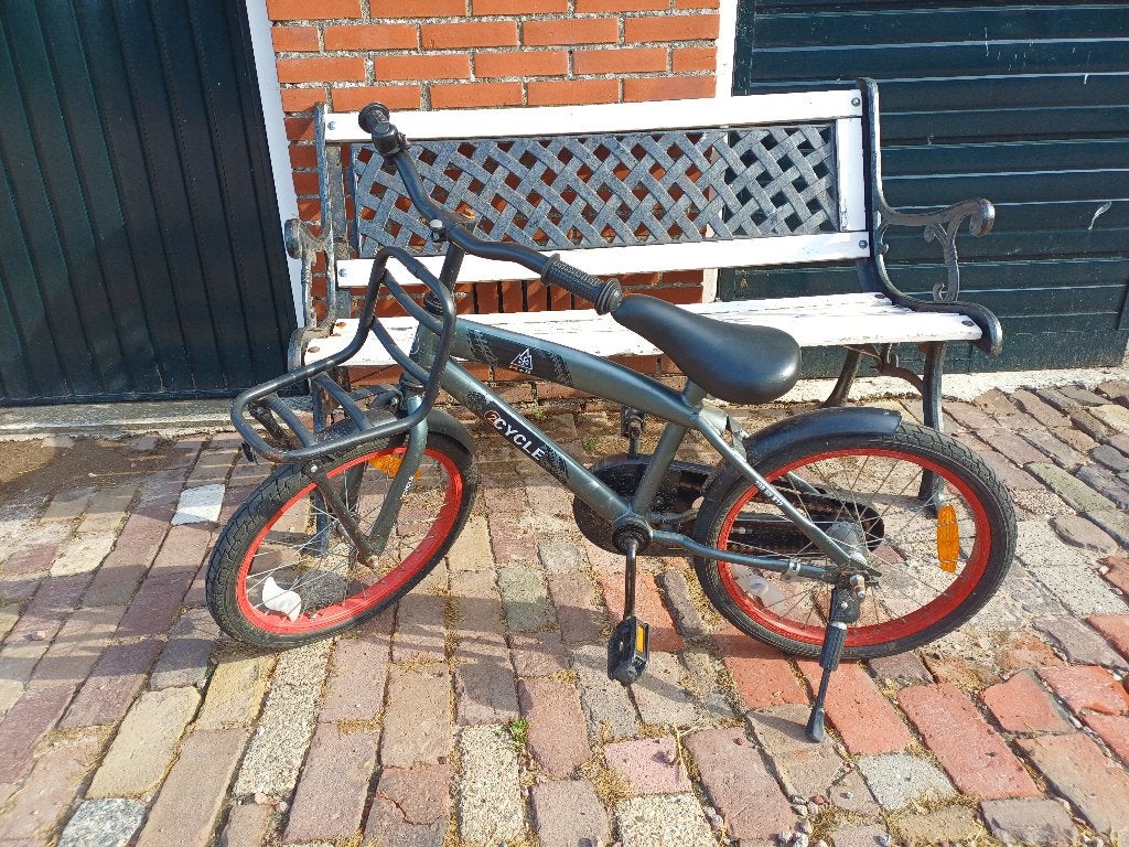 2cycle 18 inch fiets, Terugtraprem, Gebruikt, 18 inch, Ophalen