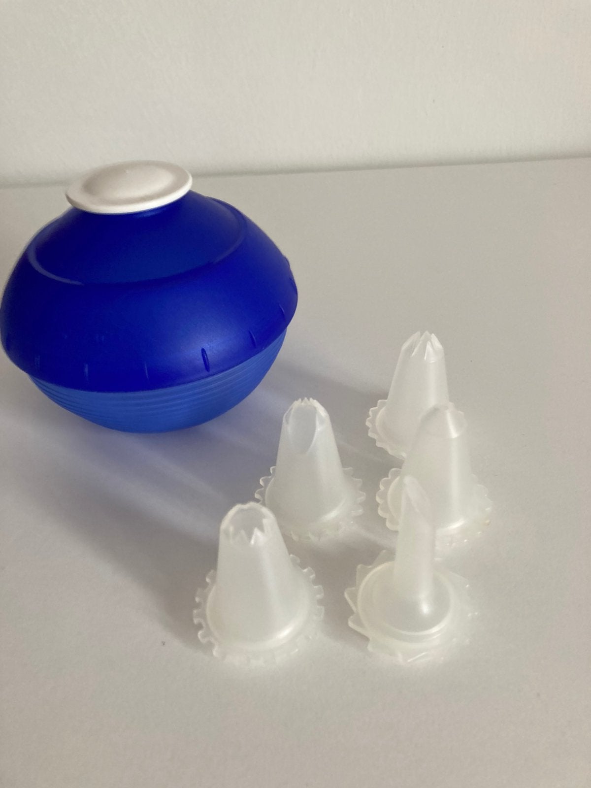 Slagroomspuit Tupperware, Ophalen of Verzenden, Zo goed als nieuw, Blauw, Overige typen
