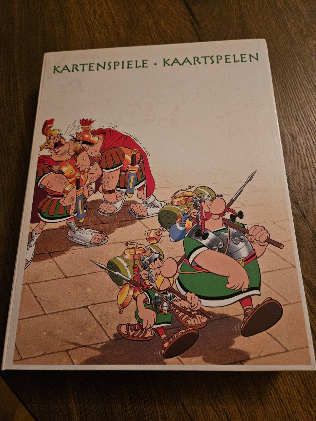 Asterix Kaartspellen Set - Atlas Collections, Hobby en Vrije tijd, Gezelschapsspellen | Kaartspellen, Vijf spelers of meer, Ophalen of Verzenden