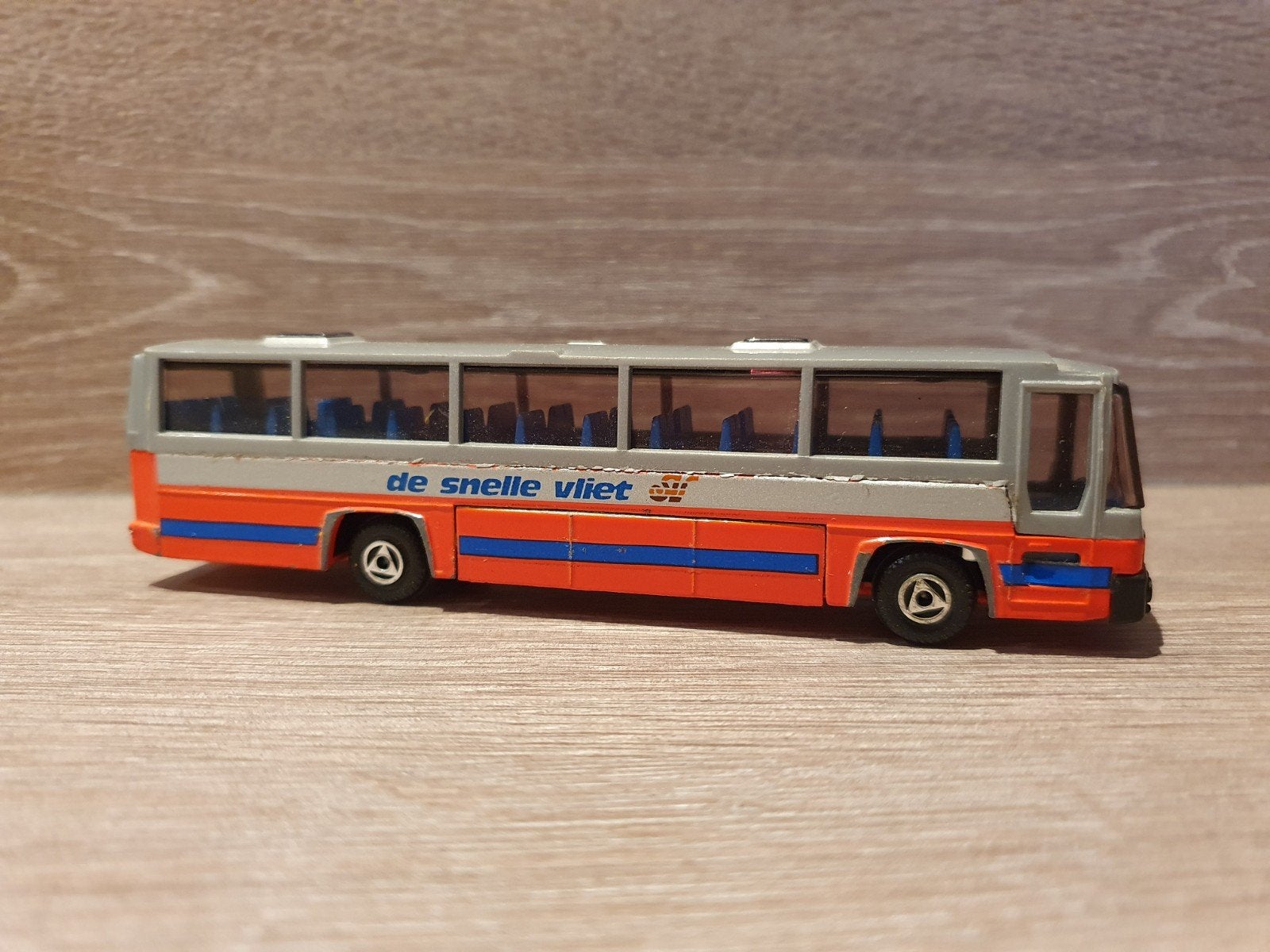 Efsi Jonckheere Bermuda Snelle Vliet bus 1:87, Ophalen of Verzenden, Gebruikt, Bus of Vrachtwagen, Efsi