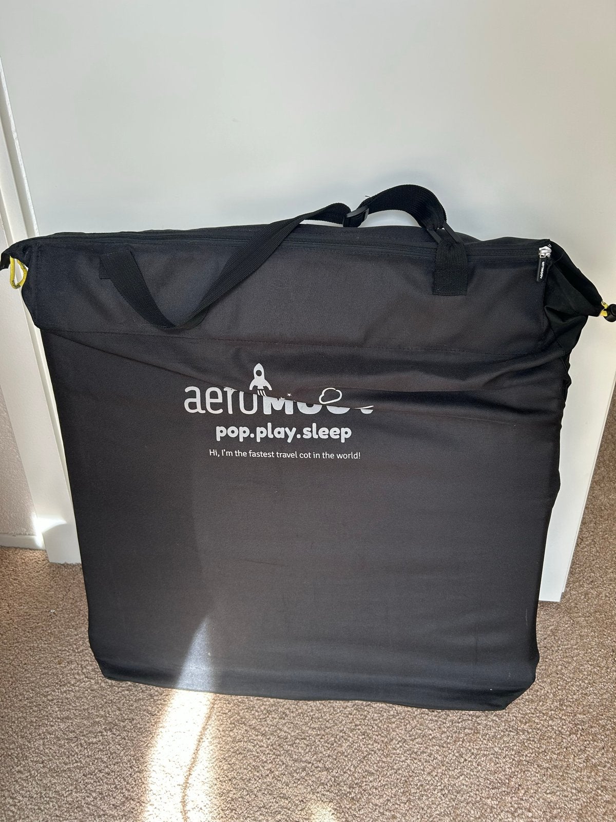 AeroMoov Reisbedje - Gebruikt met matras en topper, Ophalen, Gebruikt, Reisbedje
