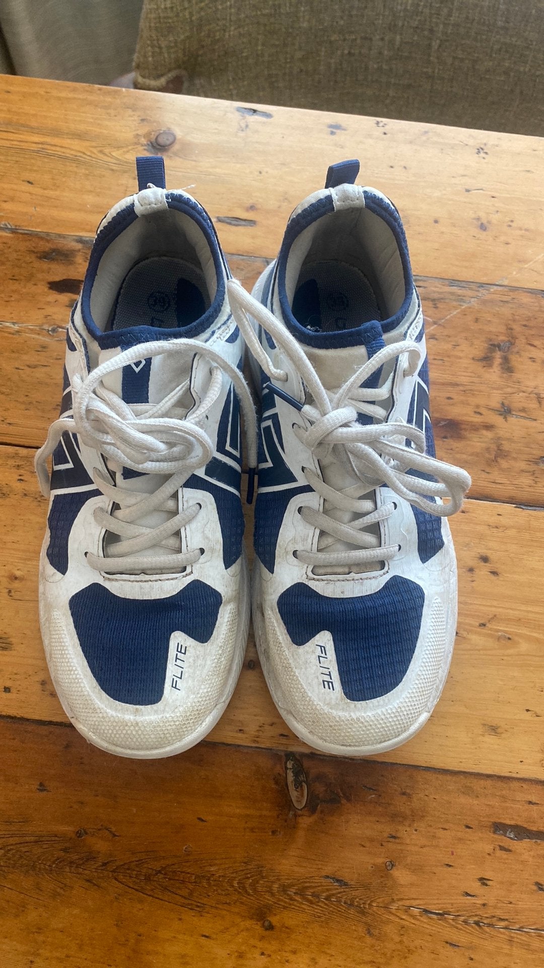 Hockeyschoenen Brabo maat 39 Flite, Ophalen of Verzenden, Gebruikt, Schoenen