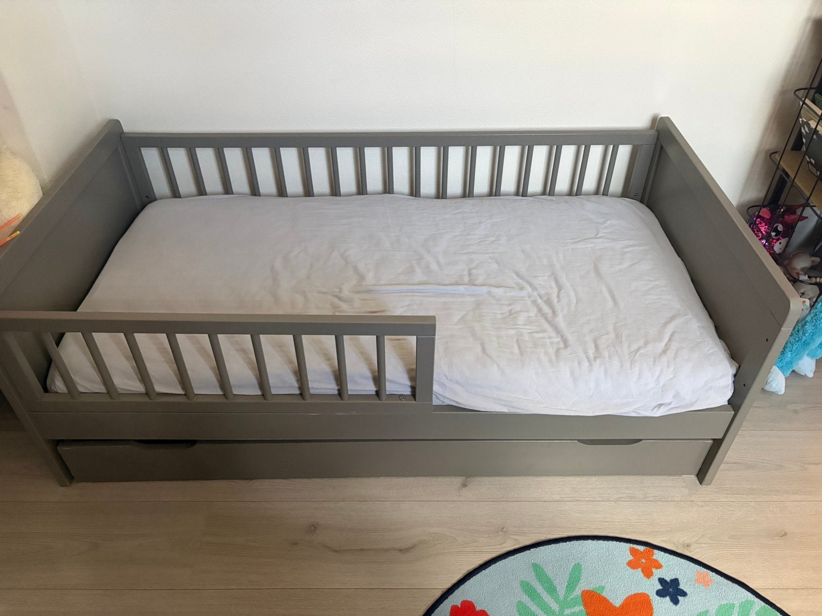 Kinderbed met opbergla eronder, Ophalen, Gebruikt, 70 tot 85 cm, 140 tot 160 cm