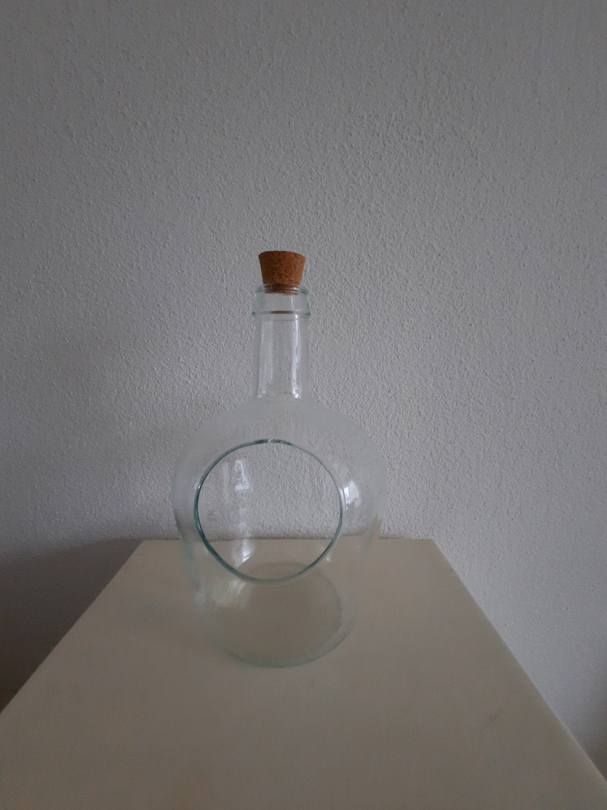 Glazen fles met opening - Terrarium/Decoratie, Huis en Inrichting, Woonaccessoires | Vazen, Ophalen, Zo goed als nieuw, Wit, Glas