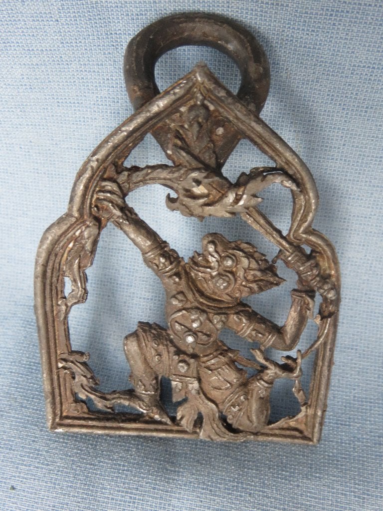 Antiek oosterse god in ornament van tin - 18e - 20e eeuw, Ophalen of Verzenden