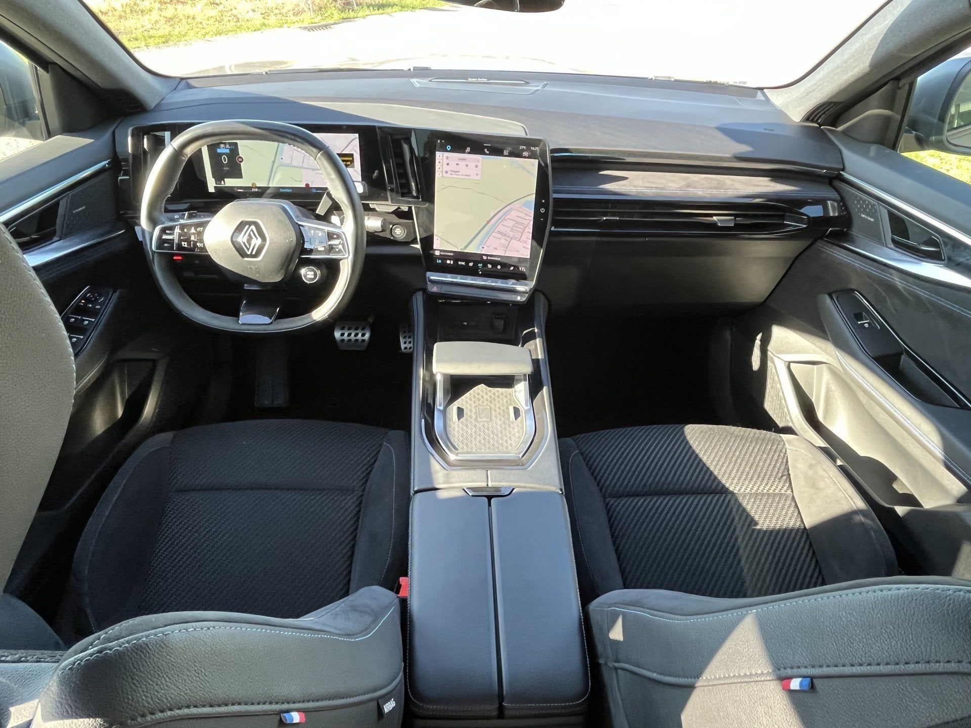 Renault Espace E-Tech full hybrid 200 PK iconic esprit Alpin, Auto's, 12 maanden, Gebruikt, 1199 cc, Bedrijf