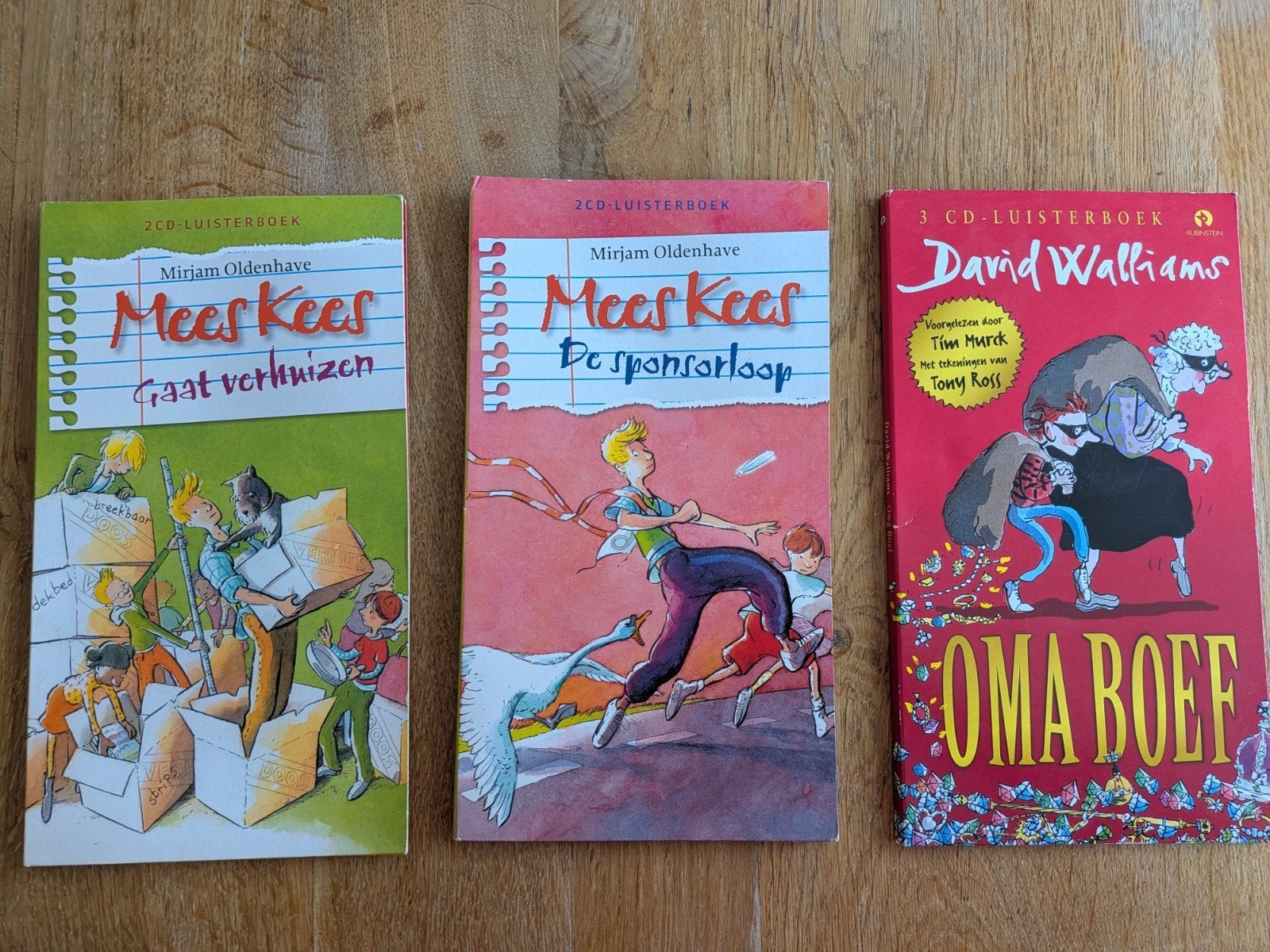 Kinder luisterboeken, Overige typen, Zo goed als nieuw, Vanaf 6 jaar, Familie
