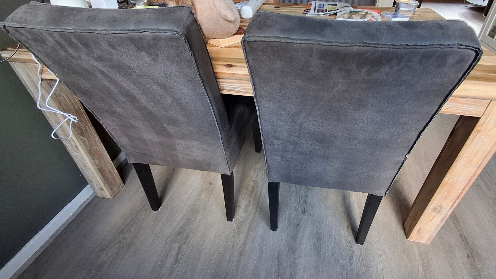 2 eetkamerstoelen - antraciet, Huis en Inrichting, Ophalen, Zo goed als nieuw, Grijs, Twee