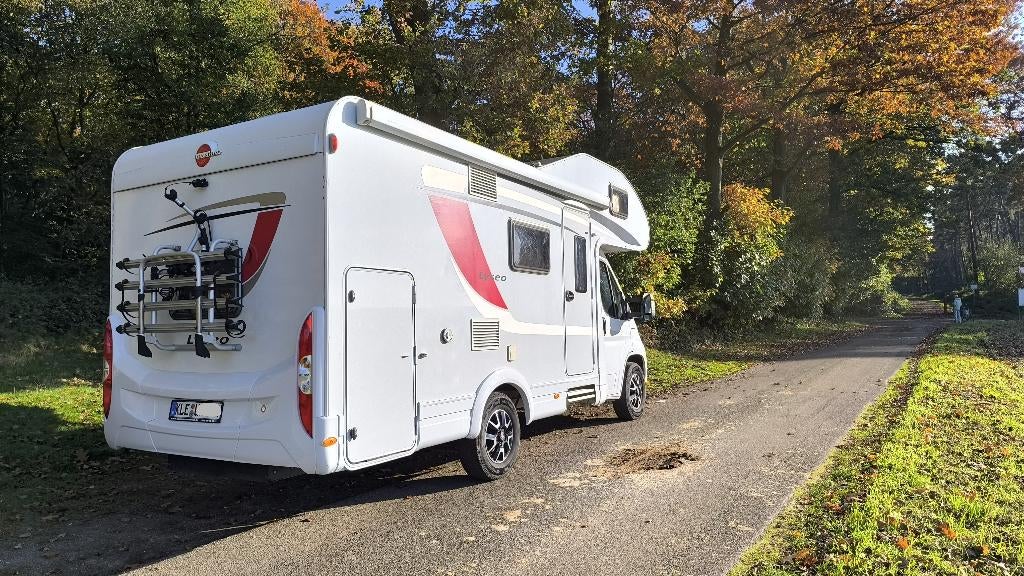 Bürstner Lyseo A 660 – Ideale familiecamper met stapelbedden, Caravans en Kamperen, Chemisch toilet, Alkoof, Fiat, Treinzit